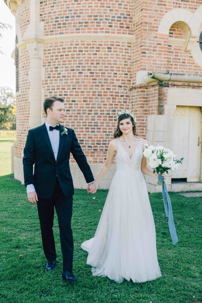 Portrait romantique mariés Château de Varennes Bourgogne — Pierre Atelier photographe mariage