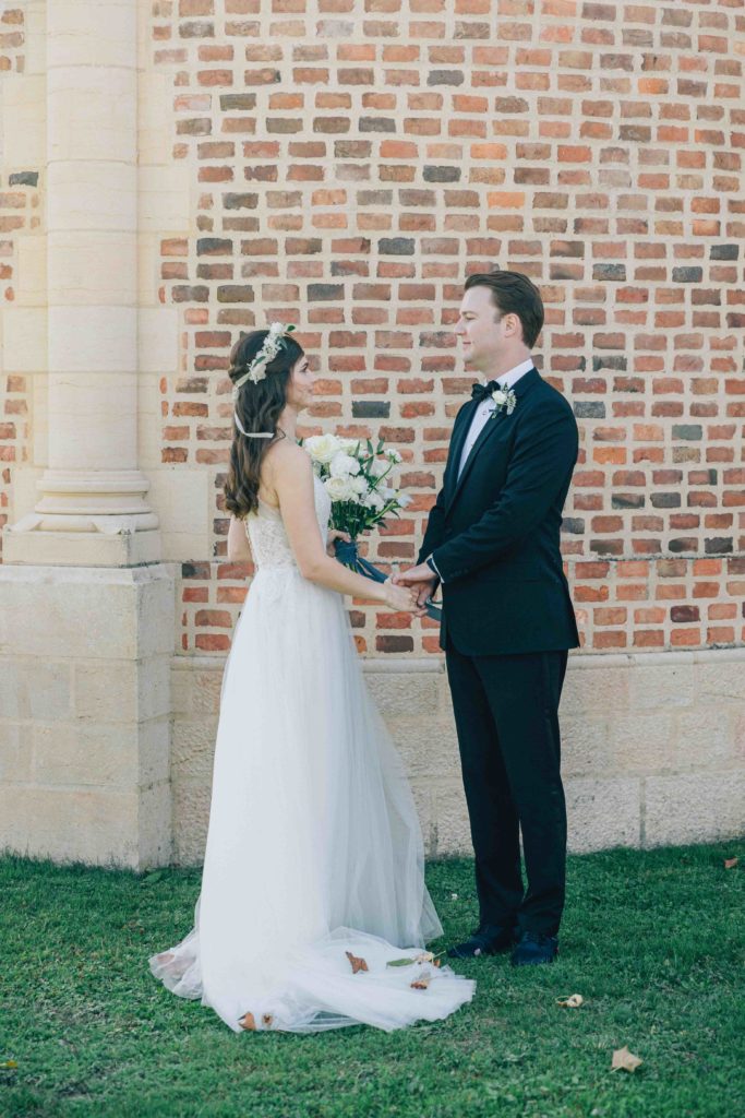 Coiffure mariée Château Varennes mariage destination France — Pierre Atelier photographe mariage