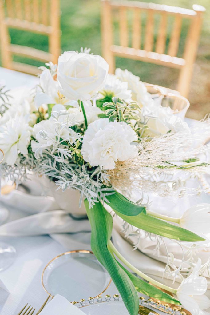 Menu papeterie table mariage Château de Varennes Peony Moments — Pierre Atelier photographe
