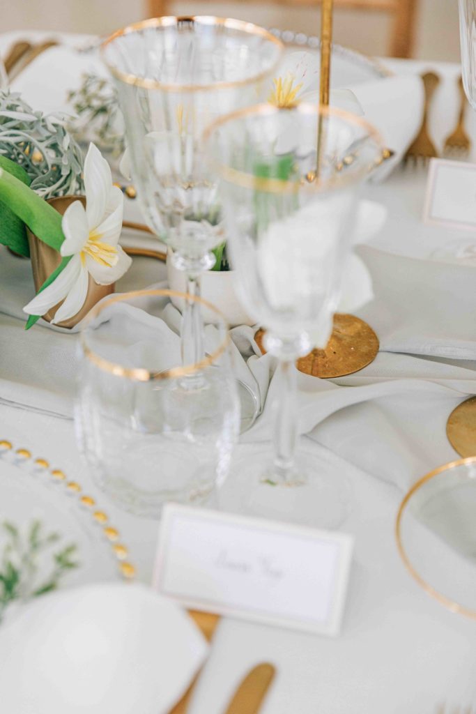 Décoration florale suspendue Orangerie Château de Varennes — Pierre Atelier photographe