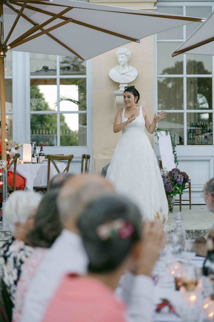 Table fleuries Maison du Val mariage Saint-Germain-en-Laye — Pierre Atelier photographe