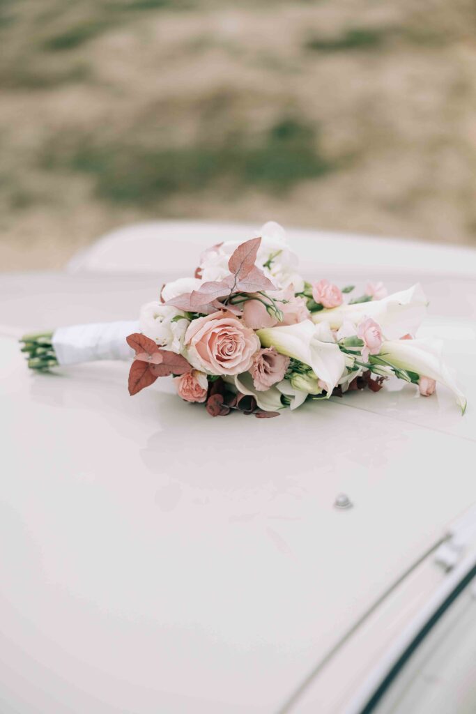 Préparatifs marié maison Ferme de la Grande Vente — Pierre Atelier photographe mariage Paris